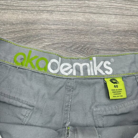Akademiks Cargo Shorts Men's Size 40 (Actual 36) Gray Y2K Hip Hop Skater Baggy - Picture 2 of 16